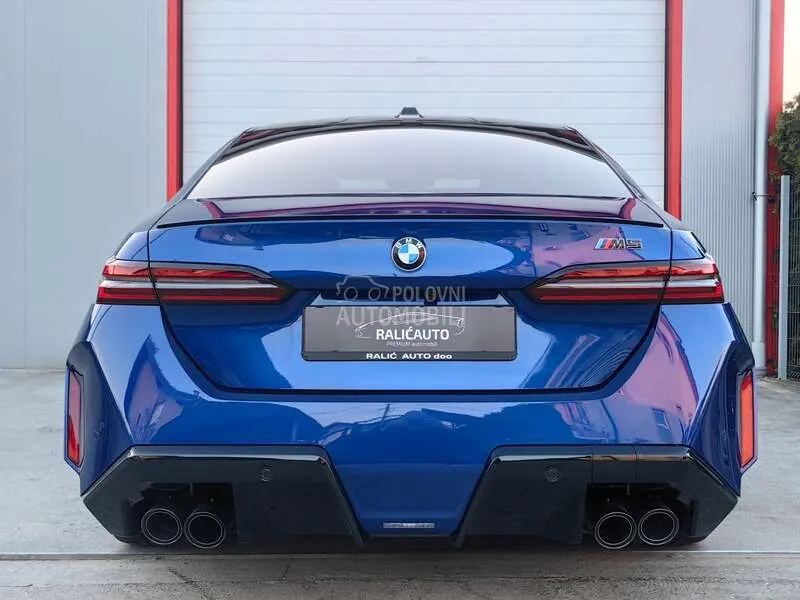 BMW M5 2025 photo 5
