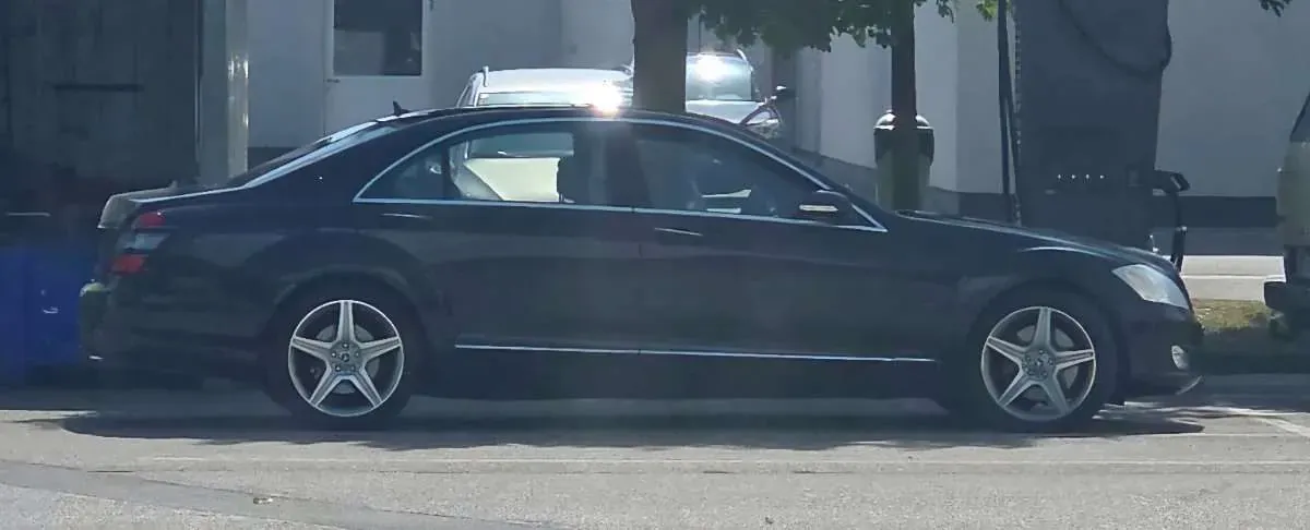 Mercedes-Benz S-Class 2007 photo 2