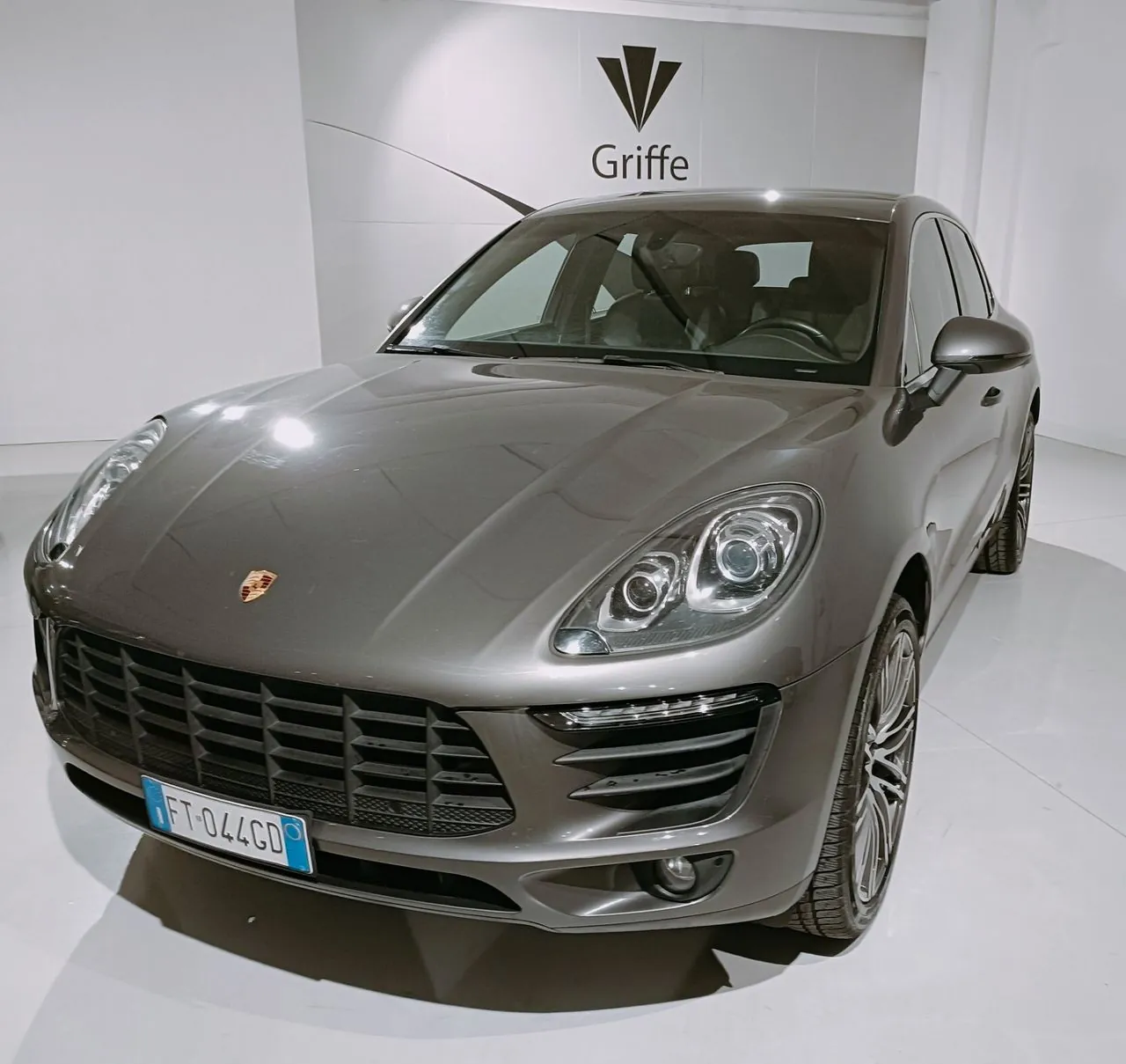 Porsche Macan 2015 photo 2