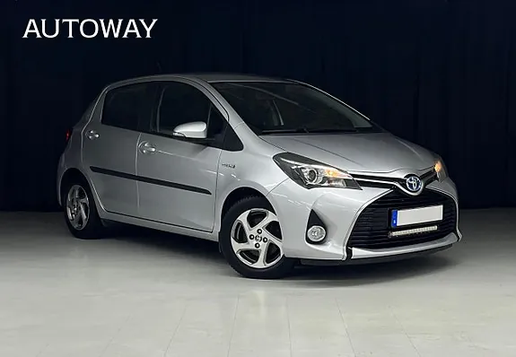 Toyota Yaris 2015 photo 3