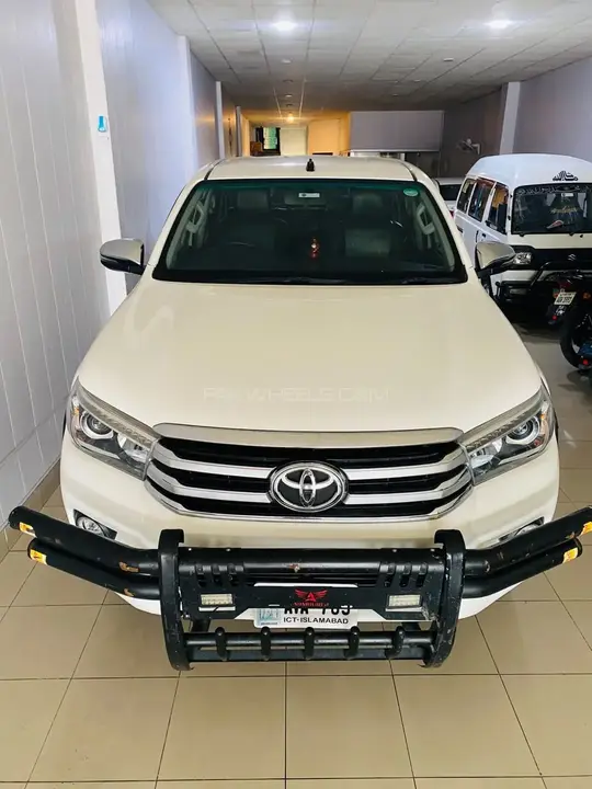 Toyota Hilux