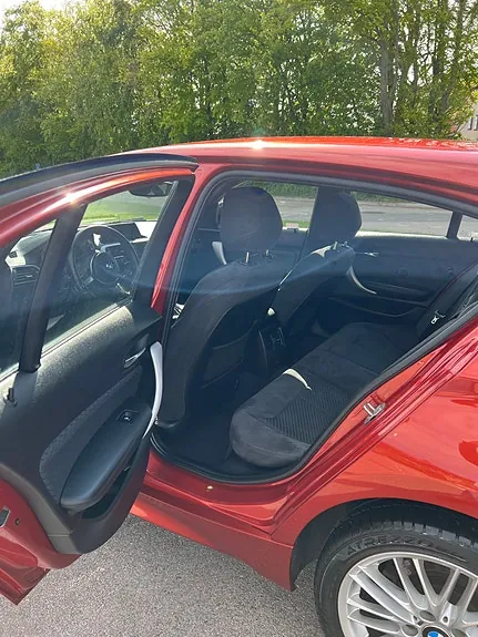 BMW 118D 2018 photo 3
