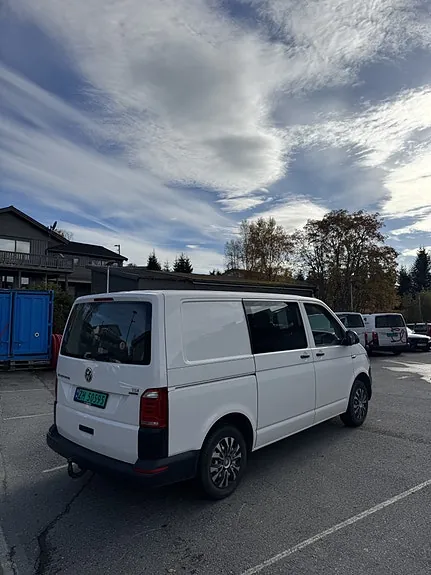 Volkswagen Transporter 2018 photo 5