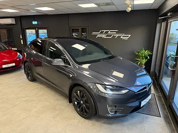 Tesla Model X 2019 photo 4
