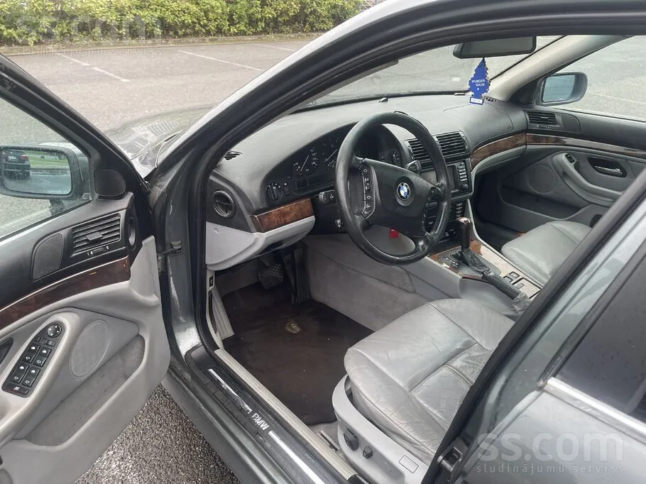 BMW 530 2003 photo 5