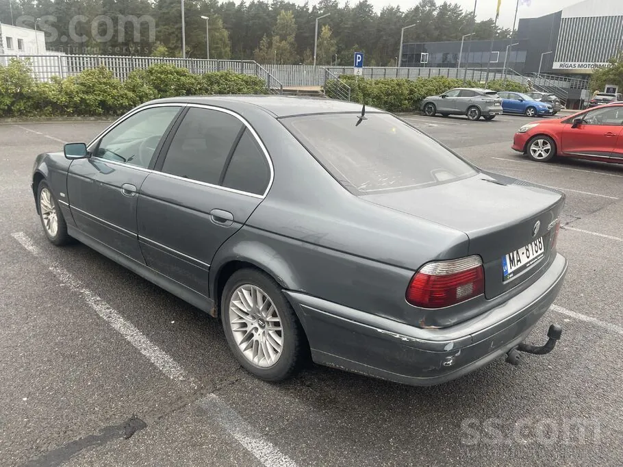 BMW 530 2003 photo 4
