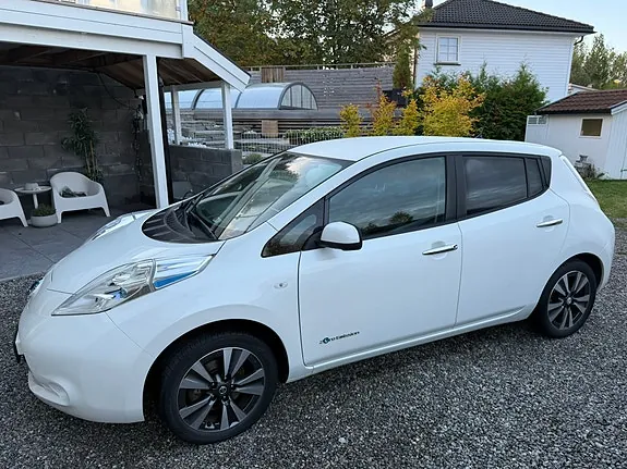 Nissan Leaf 2017 photo 3