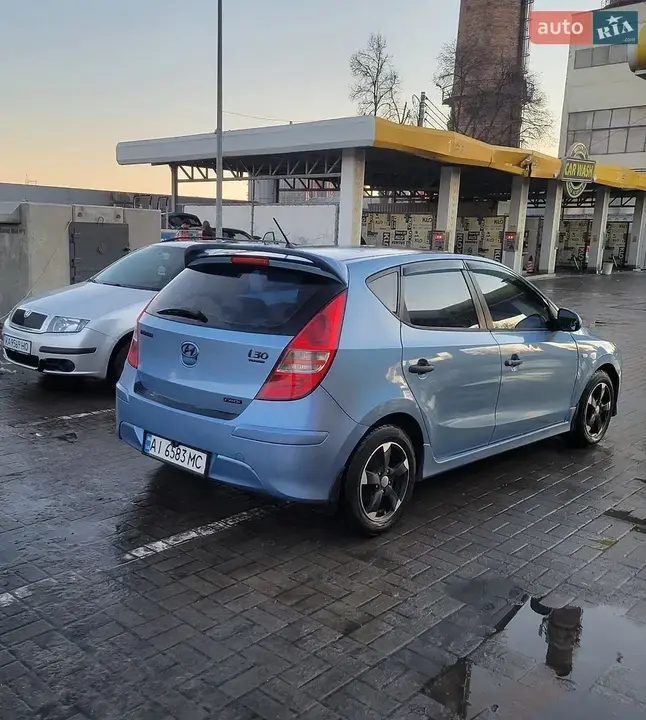 Hyundai I30 2011 photo 2