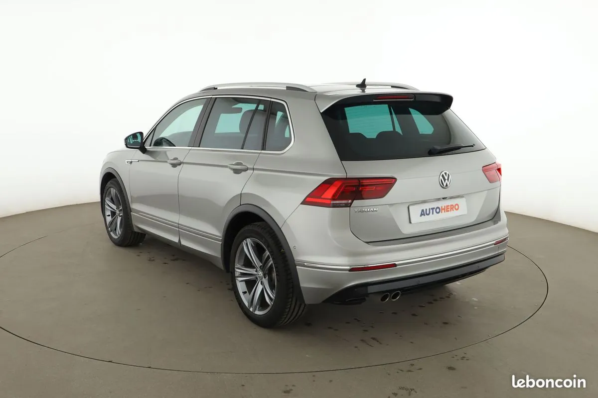 Volkswagen Tiguan 2019 photo 2