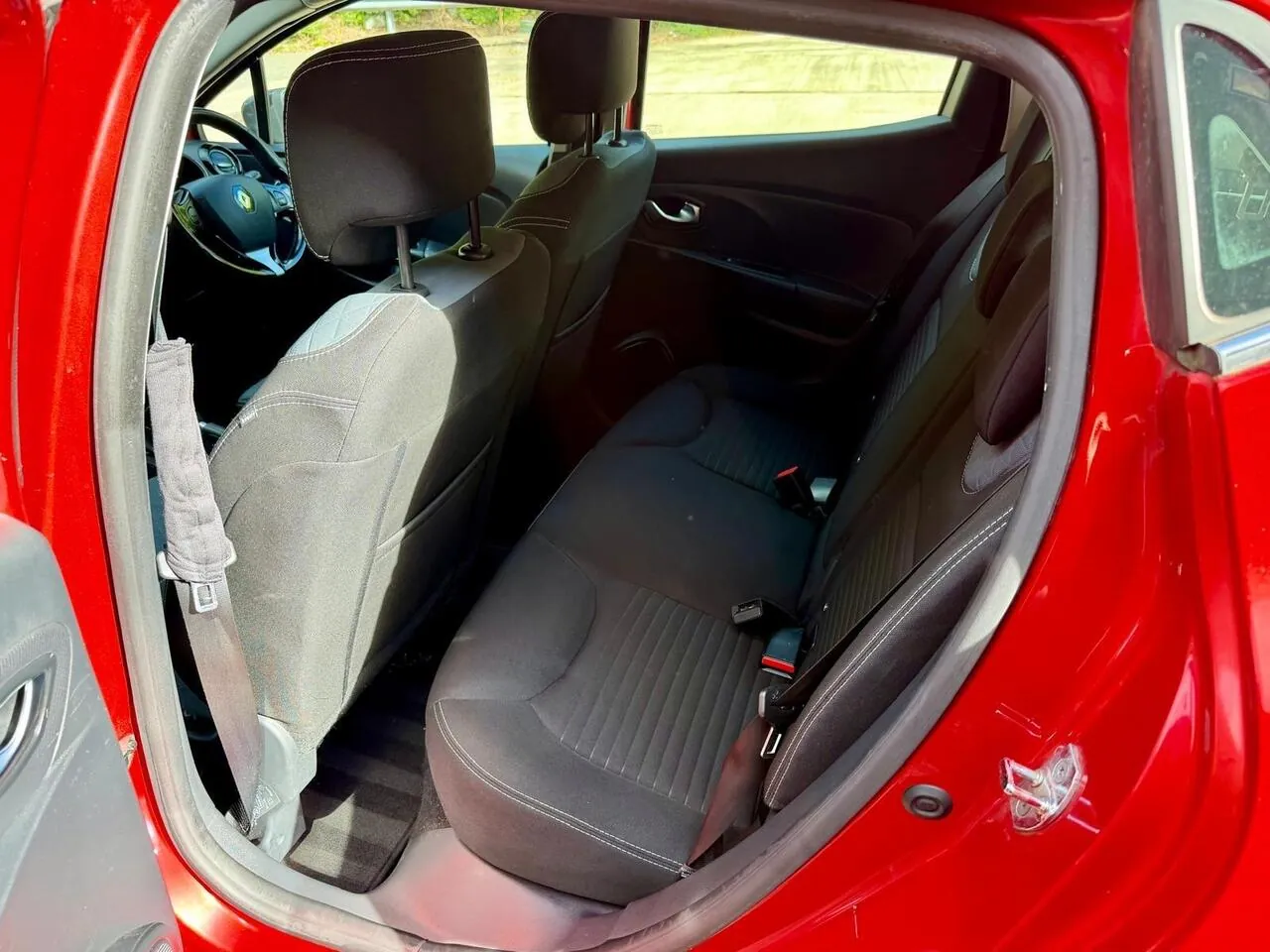Renault Clio 2015 photo 4