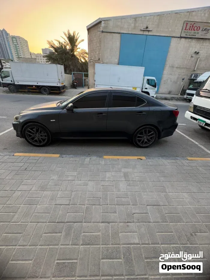 Lexus Is 2008 photo 3