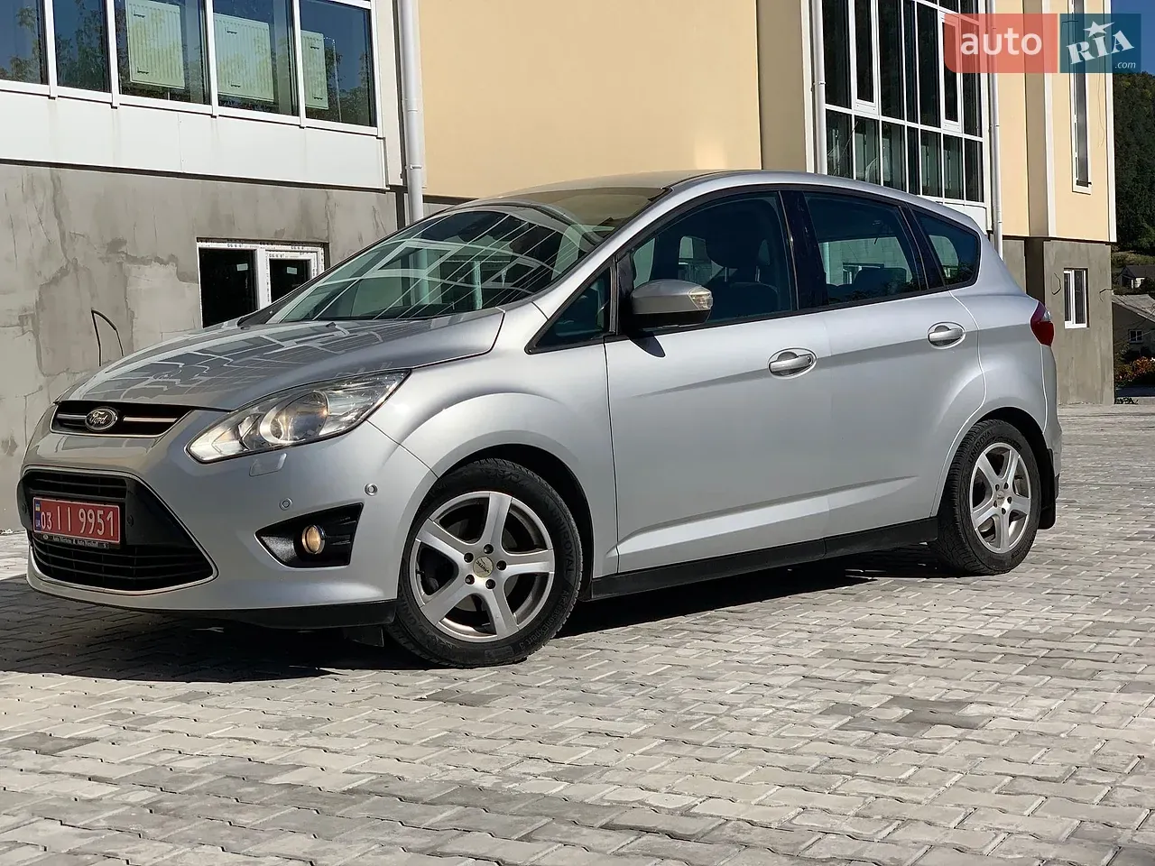 Ford C-Max 2011 photo 2
