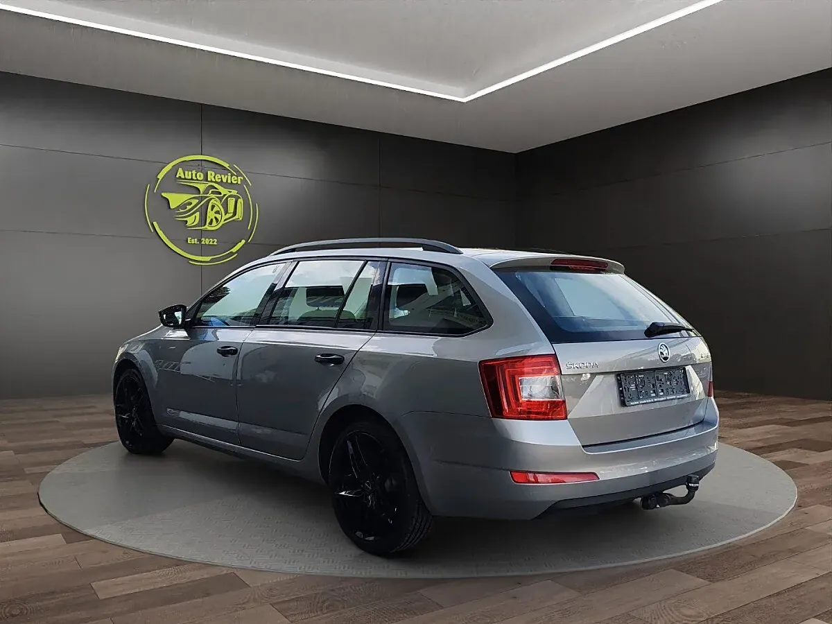 Skoda Octavia 2015 photo 3