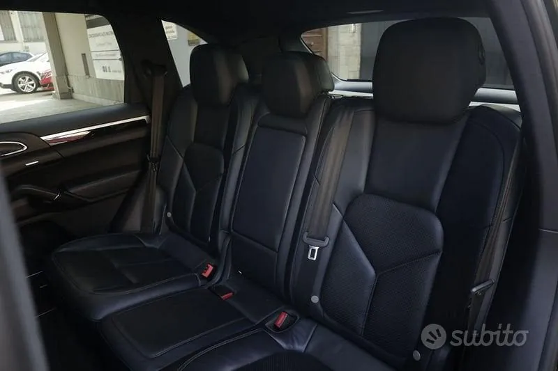 Porsche Cayenne 2014 photo 4