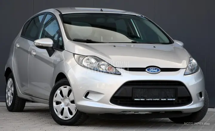 Ford Fiesta 2010 photo 2