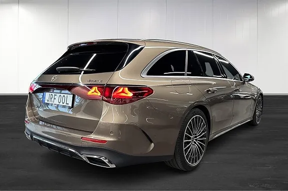Mercedes-Benz E300 De 2025 photo 4