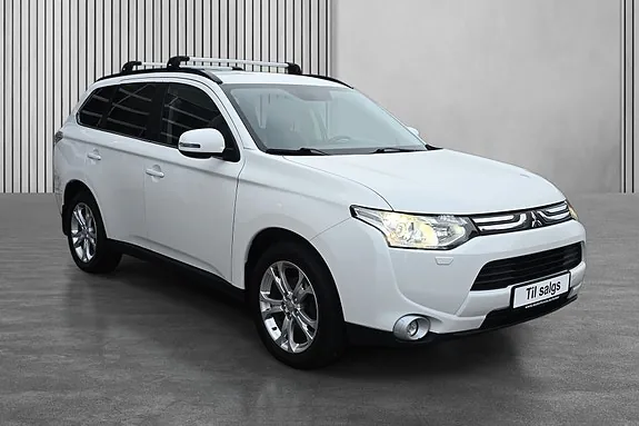 Mitsubishi Outlander 2013 photo 3
