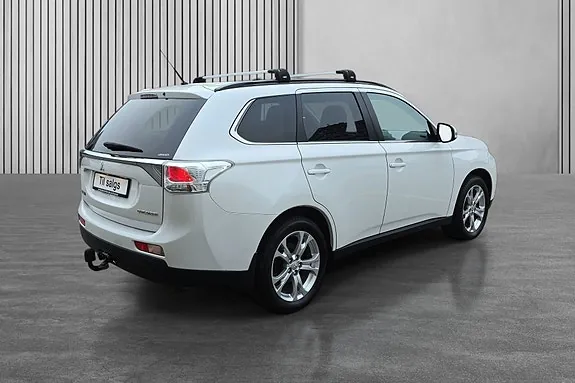 Mitsubishi Outlander 2013 photo 5