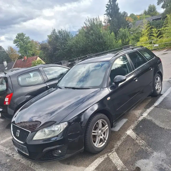 Seat Exeo 2011 photo 2