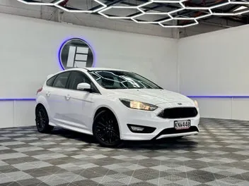 Ford Focus 2017 photo 2