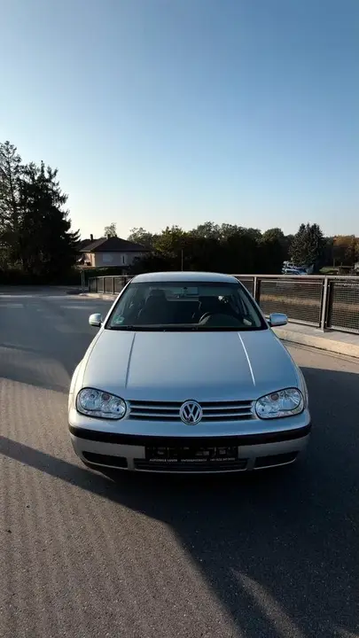 Volkswagen Golf 4