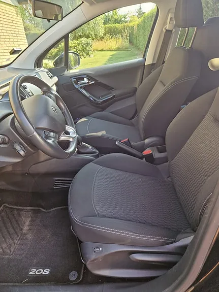 Peugeot 208 2018 photo 5