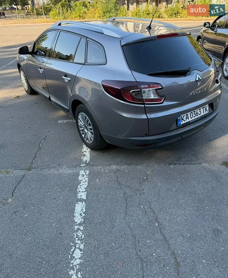 Renault Megane 2009 photo 4