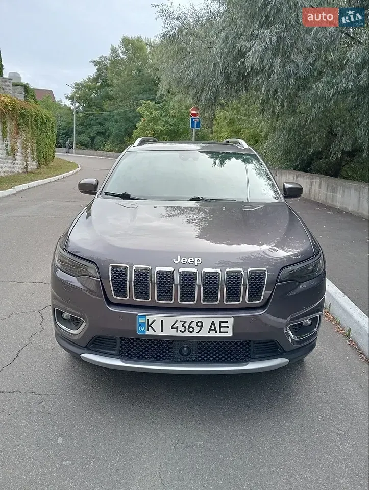 Jeep Cherokee 2020 photo 2
