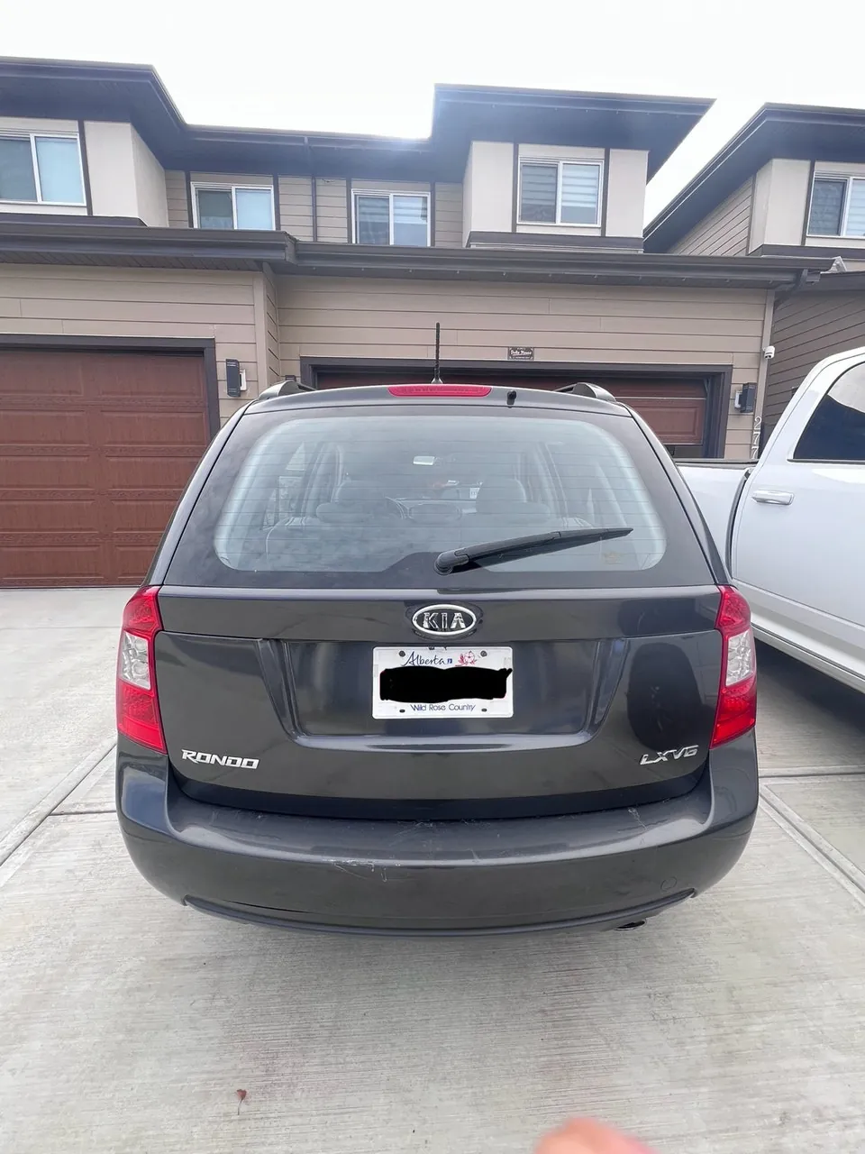 Kia Rondo 2007 photo 4