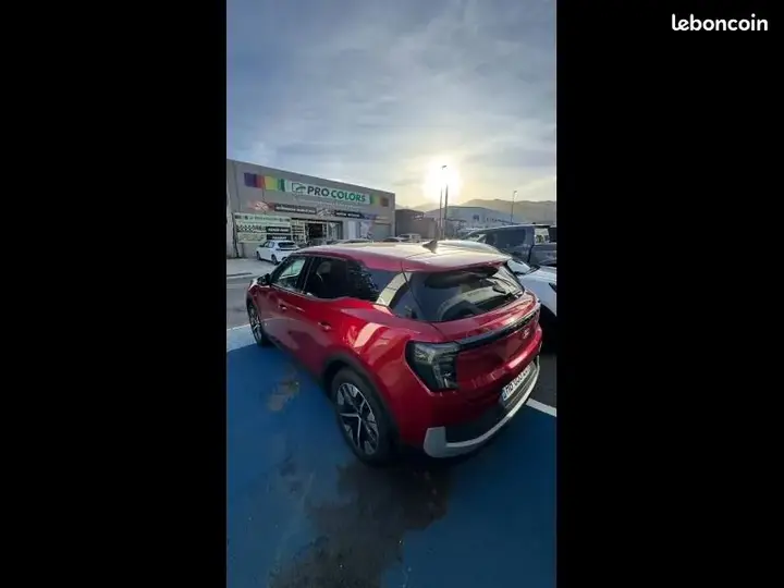 Ford Explorer 2024 photo 2