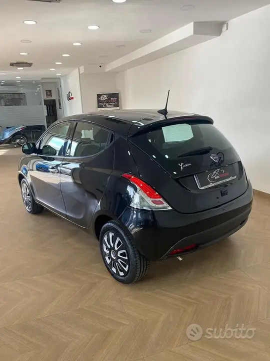 Lancia Ypsilon 2023 photo 5
