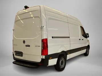 Mercedes-Benz Sprinter 2024 photo 2