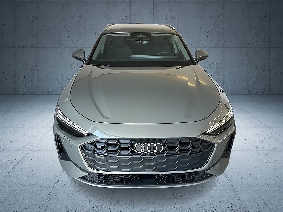 Audi A5 2025 photo 2