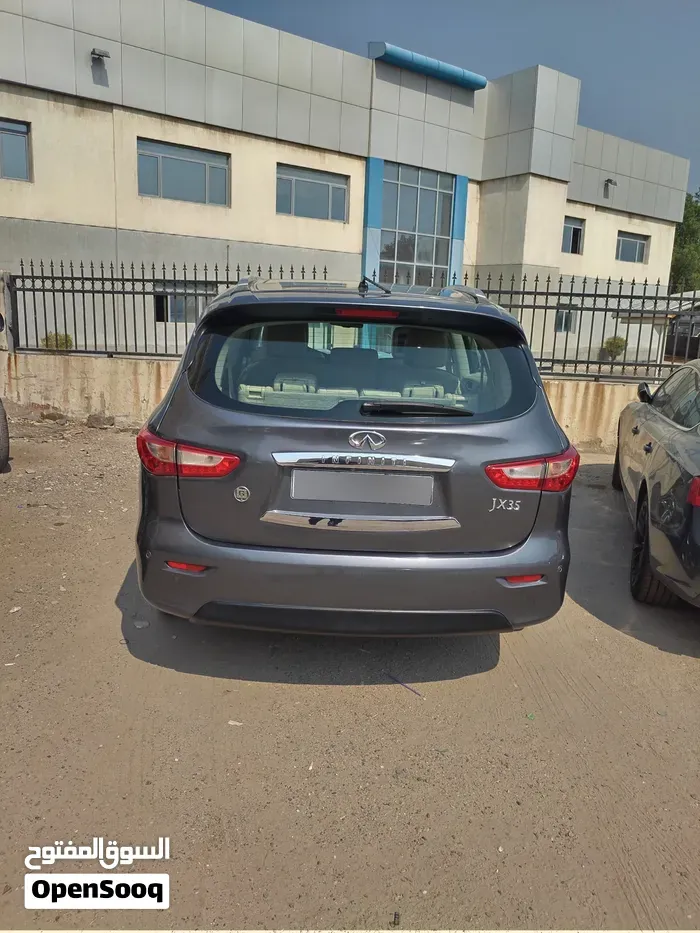 Infiniti Jx35 2013 photo 3