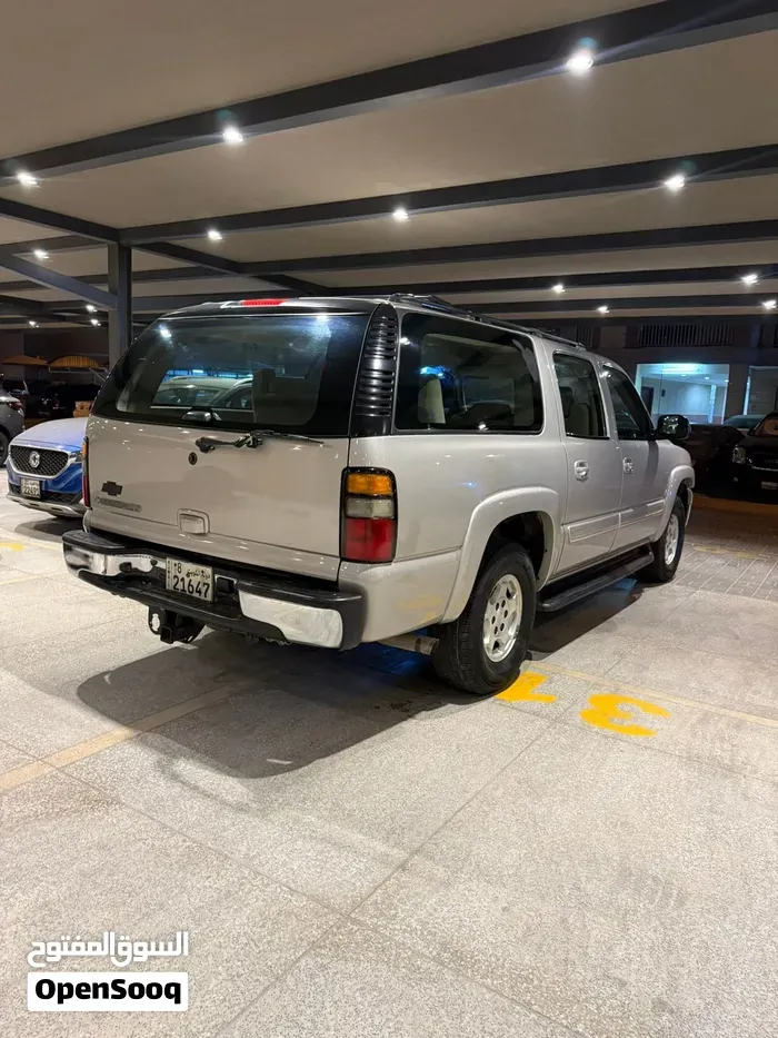 Chevrolet Suburban 2006 photo 3