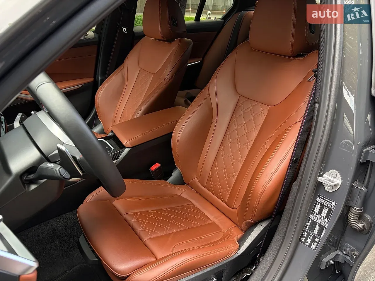 BMW 3 Series 2025 photo 4