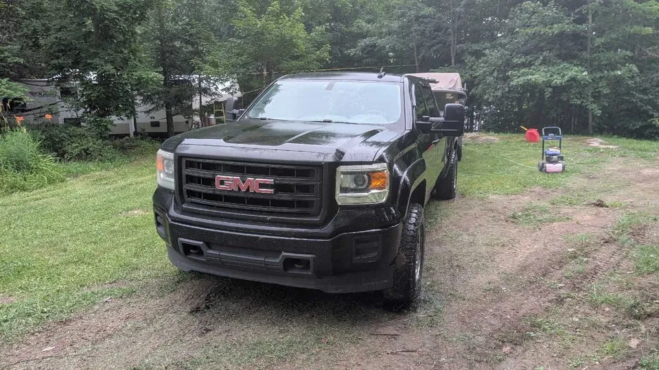 GMC Sierra 1500 2015 photo 2