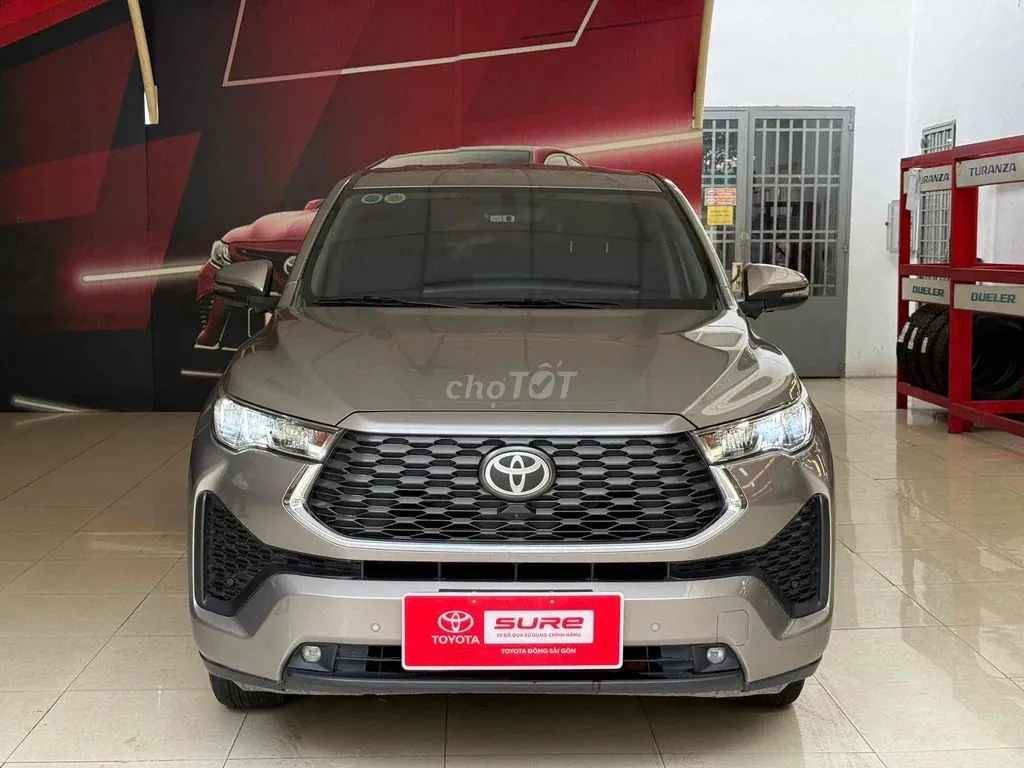 Toyota Innova Cross 2024 photo 2
