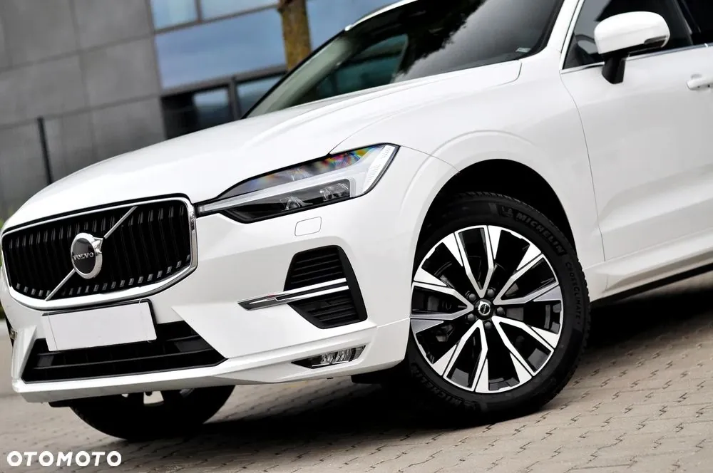 Volvo Xc60 2025 photo 5
