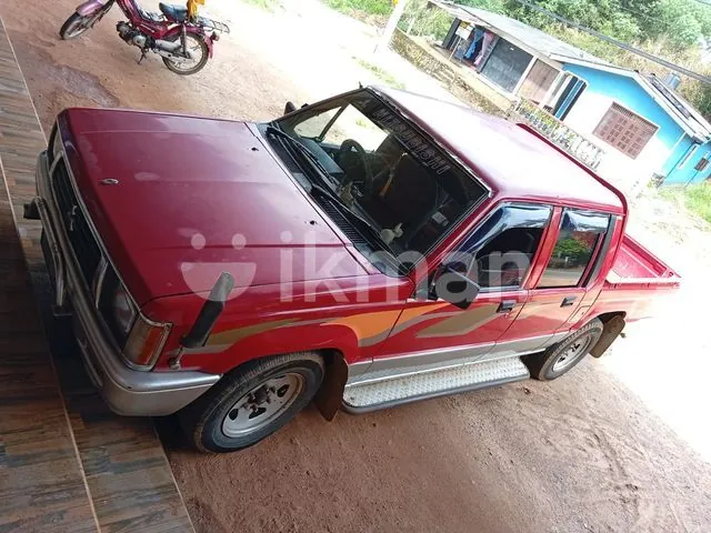 Mitsubishi L200
