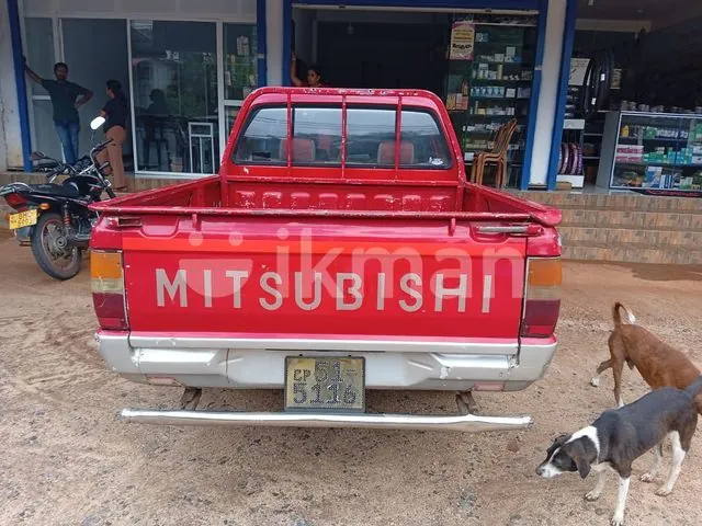 Mitsubishi L200 1990 photo 5
