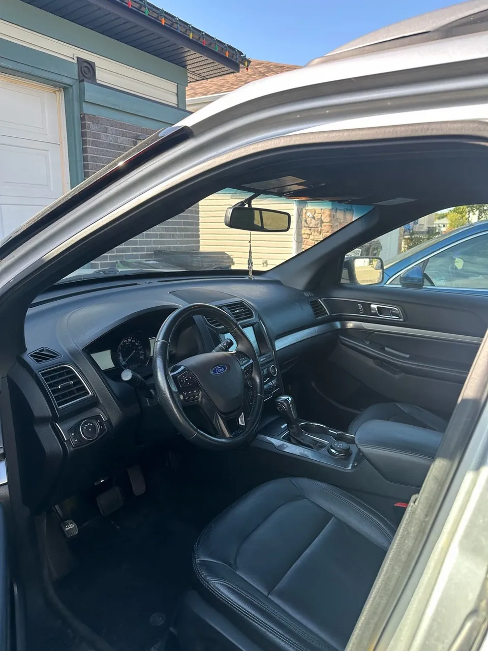Ford Explorer 2018 photo 5