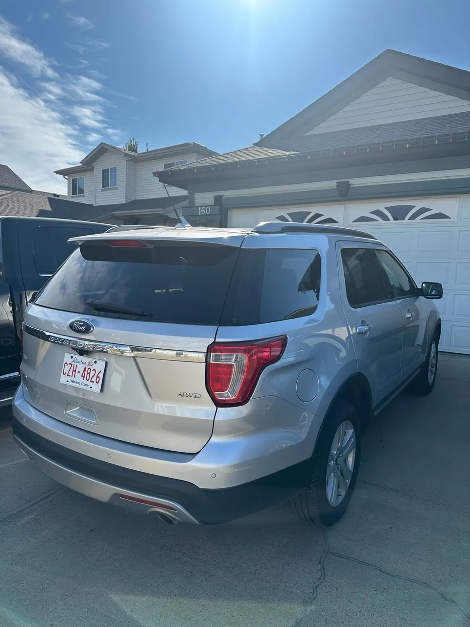 Ford Explorer 2018 photo 3