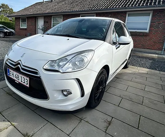 Citroen Ds3 2011 photo 3