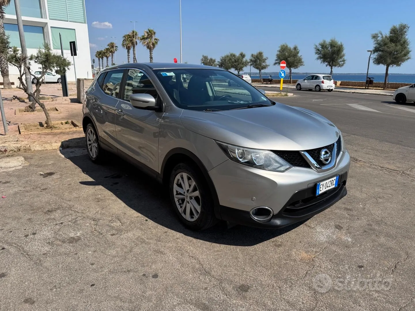 Nissan Qashqai 2015 photo 3