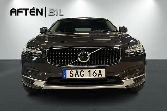 Volvo V90 Cross Country 2021 photo 3