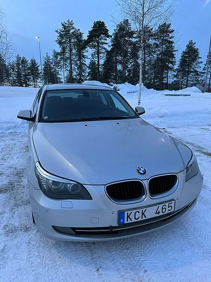 BMW 520D 2010 photo 2