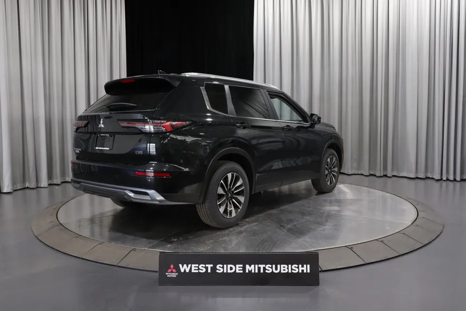 Mitsubishi Outlander 2026 photo 5