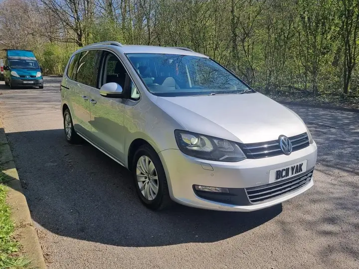 Volkswagen Sharan 2011 photo 5