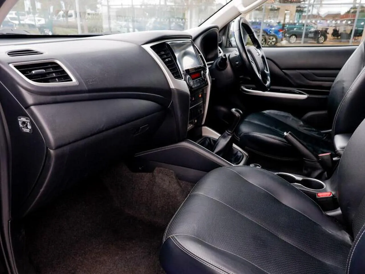 Mitsubishi L200 2020 photo 5